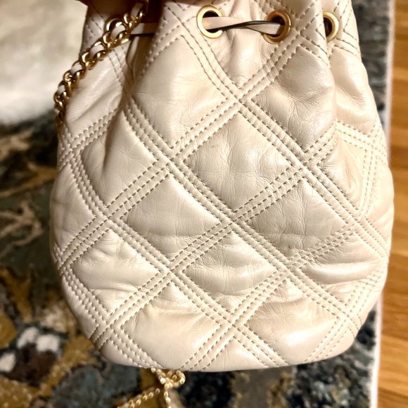 TORY BURCH Mini Bucket Bag, CREAM, worn ONE day only! EUC, GREAT FIND! - Picture 6 of 8
